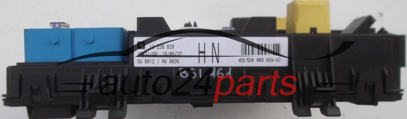 ELEKTRISCHER KASTEN SICHERUNGKASTEN SICHERUNG UND RELAIS STROMKASTEN RELAISKASTEN OPEL ASTRA H ZAFIRA B GM 13 220 829 HN