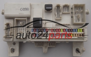 SKRZYNKA BEZPIECZNIKÓW MODUL VOLVO C30 31254749, 31268178, 519096812 - C1390